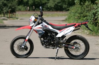 Мотоцикл SKYBIKE CRDX-200 motard 25